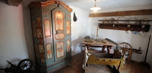 Pokoj v rodném domě K. J. Erbena v Miletíně. 