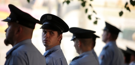 Nábor policistů pro Šluknovsko láká, v Děčíně zahltil personální (ilustrační foto).