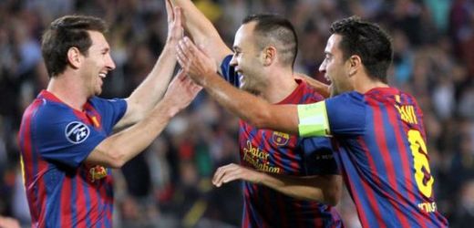 Messi, Iniesta, Xavi - útočná esa Barcelony.