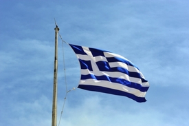 Řecko popřelo, že by v referendu hlasovalo o setrvání v EU.