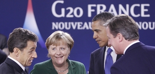 Zleva: Nicolas Sarkozy, Angela Merkelová, Barack Obama a David Cameron na summitu G20.