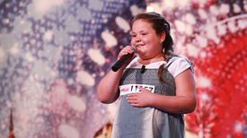 Devítiletou Adélu Ferencovou poslal díky jejímu skvělému zpěvu Jaro Slávik svým hlasem do finále.
