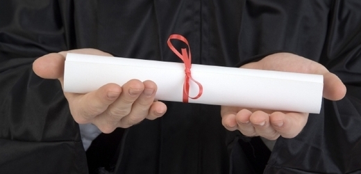 Ministerstvo školství odejmulo plzeňským právům akreditaci doktorského studia (ilustrační foto).