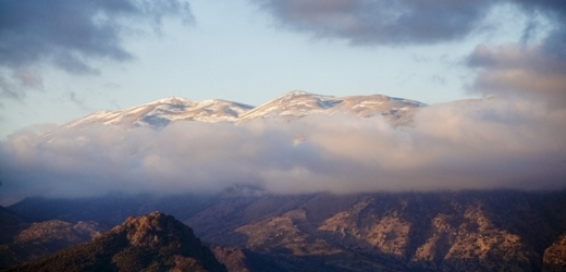 Zasněžené hory na řecké Kréťě.