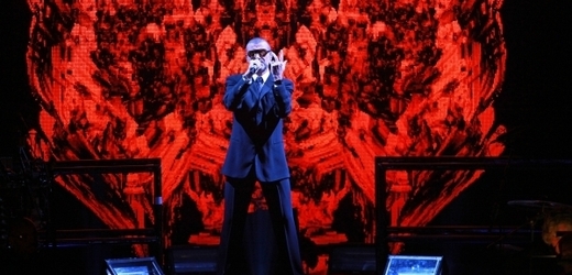 George Michael při svém druhém letošním vystoupení v Praze.