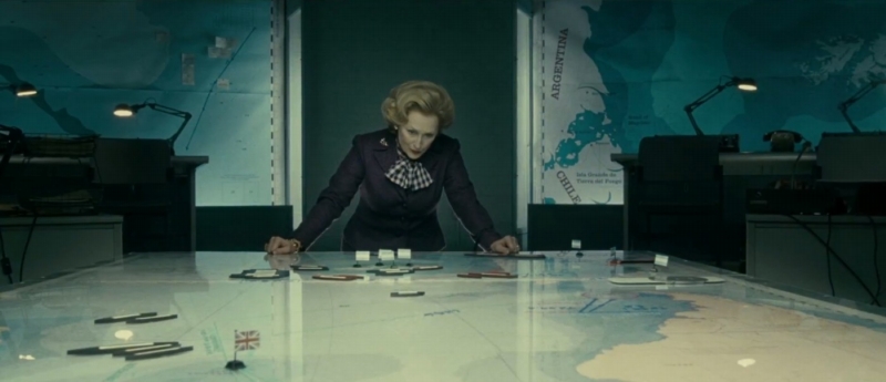 Ve filmu dojde i na spornou kauzu války o Falklandské ostrovy v roce 1962.