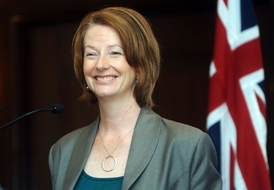 "Vzhledem k těmto diplomatickým okolnostem je pro nás zákaz problém a žádný zisk a myslím si, že bychom si tuto realitu měli přiznat," říká Gillardová.