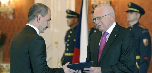 Václav Klaus jmenoval Martina Kubu novým ministrem průmyslu.