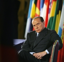 Krizi neustál ani dlouholetý italský premiér Berlusconi, třebaže přežil kdejaký skandál.