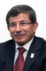 Turecký ministr zahraničí Ahmed Davutoglu.
