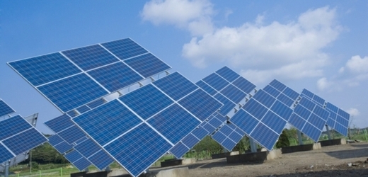 Teplárny a solární elektrárny přijdou o půlmiliardový příspěvek za nahrazování ztrát v síti.