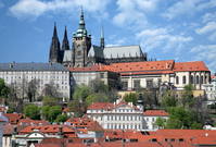 Praha prý láká turisty jen na "mrtvou" kulturu.
