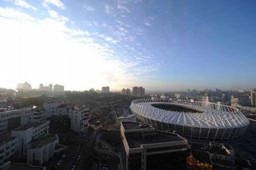Největší stadion pro toto mistrovství Evropy stojí v Kyjevě.