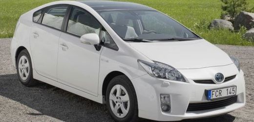 Toyota Prius získala znovu Zlatou plaketu jako nejlepší vůz.