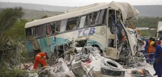 Nejméně 30 lidí přišlo o život v Jihoafrické republice při dopravní nehodě (ilustrační foto).
