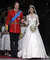 Snímek novomanželů pořízený před Westminsterským opatstvím v Londýně těsně po uzavření sňatku prince Williama a Kate Middletonové 29. dubna.