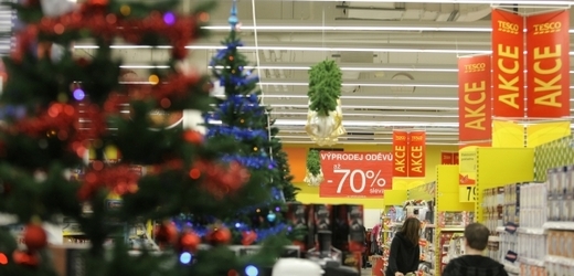 Odboráři chtějí omezit otevírací dobu supermarketů o svátcích (ilustrační foto).