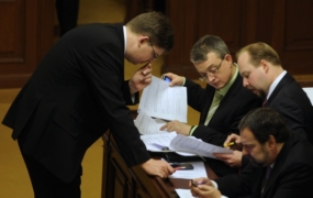 Koaliční vládě premiéra Petra Nečase se ve středu podařilo ve sněmovně i přes nesouhlas opozice prosadit již svůj druhý státní rozpočet. 