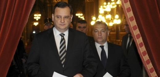 Petr Nečas s maďarským premiérem Viktorem Orbánem.