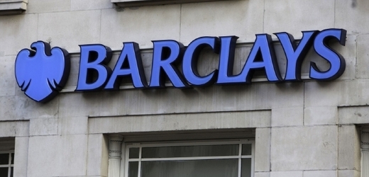 Snížení ratingu postihlo i  britskou banku Barclays.  