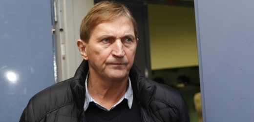 Trenér národního týmu Alois Hadamczik s uzavřením extraligy nesouhlasí.