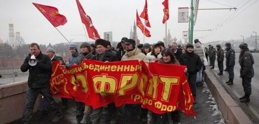 Rusové opakovaně protestují kvůli volebním machinacím.