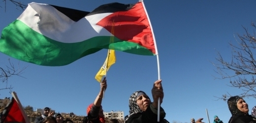 Izrael propustil druhou a poslední skupinu 550 palestinských vězňů.