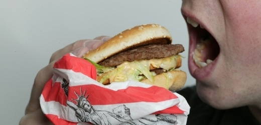 McDonald je podle mnohých symbolem tučného, smaženého a celkově nezdravého jídla.