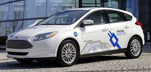 Elektrický Ford Focus dorazí k zákazníkům v polovině roku 2012.