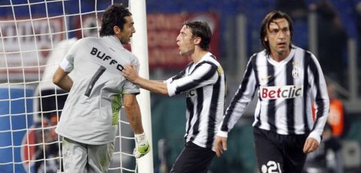 Fotbalisté Juventusu remizovali s Udine.