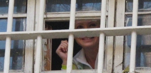 Ukrajinský odvolací soud potvrdil sedmiletý trest vězení pro expremiérku Juliji Tymošenkovou.