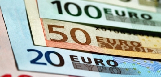 Jednotná evropská měna euro.