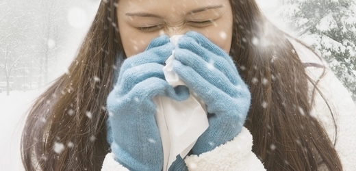Fyzickou alergickou reakcí na Vánoce podle statistik trpí jeden ze sedmi lidí.