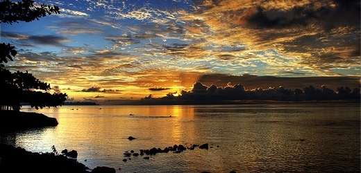 Doteď byla Samoa poslední zemí, co vidí slunce. Teď ho první uvidí vstávat.