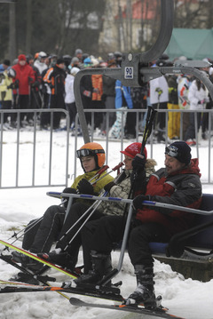 Zájem o lyžování by byl, podmínky nejsou ale leckde ideální (ilustrační foto).