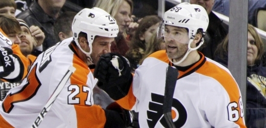 Jaromír Jágr pomohl gólem k výhře Flyers v Pittsburghu.
