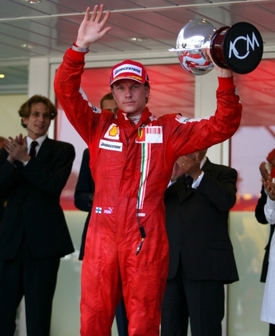 Kimi Räikkönen si chce znovu podmanit svět formule 1.