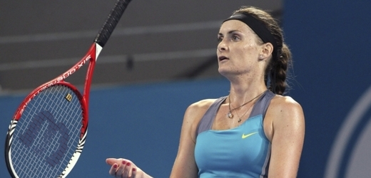Iveta Benešová v utkání s Kim Clijstersovou.