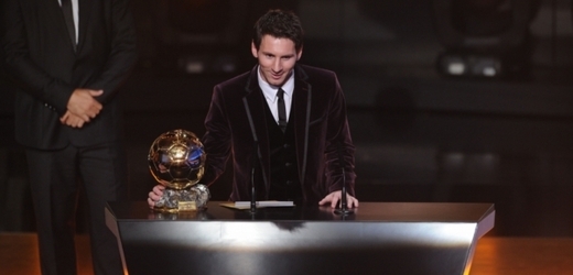 Lionel Messi potřetí za sebou vyhrál anketu Zlatý míč.