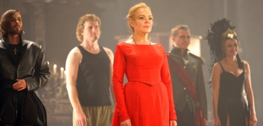 Herečka Dagmar Havlová se poprvé od úmrtí svého muže objeví na jevišti.