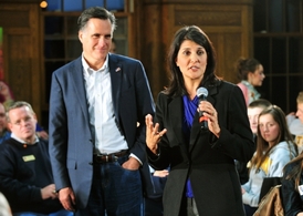 Mitt Romney má podporu jihokarolínské guvernérky Nikki Haleyové.