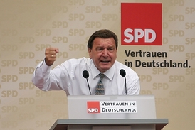 Kancléř Gerhard Schröder platil za hulváta.