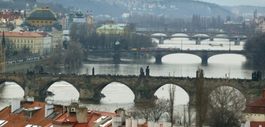 V exekuci se ocitl i Karlův most.