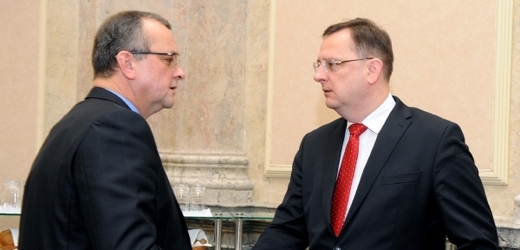 Premiér Petr Nečas a ministr financí Kalousek.