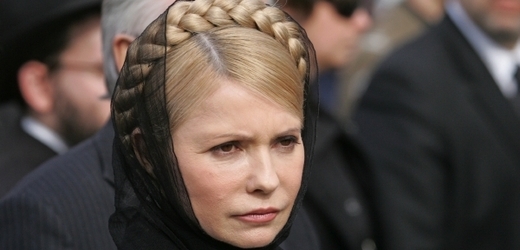 Expremiérka Tymošenková má strávit ve vězení sedm let.