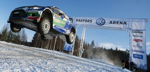 Finský jezdec Jari-Matti Latval vyhrál Švédskou rallye.