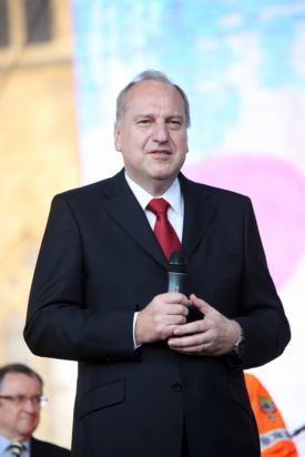 Evžen Tošenovský před volbami 2008.