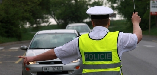 Starostu Úval chytili při policejní kontrole v rámci akce proti opilým řidičům (ilustrační foto). 