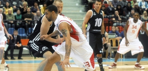 Basketbalisté Nymburku prohráli doma s VEF Riga.