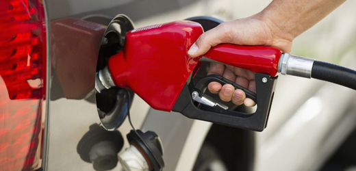 Ceny pohonných hmot jsou nejvyšší v historii země.